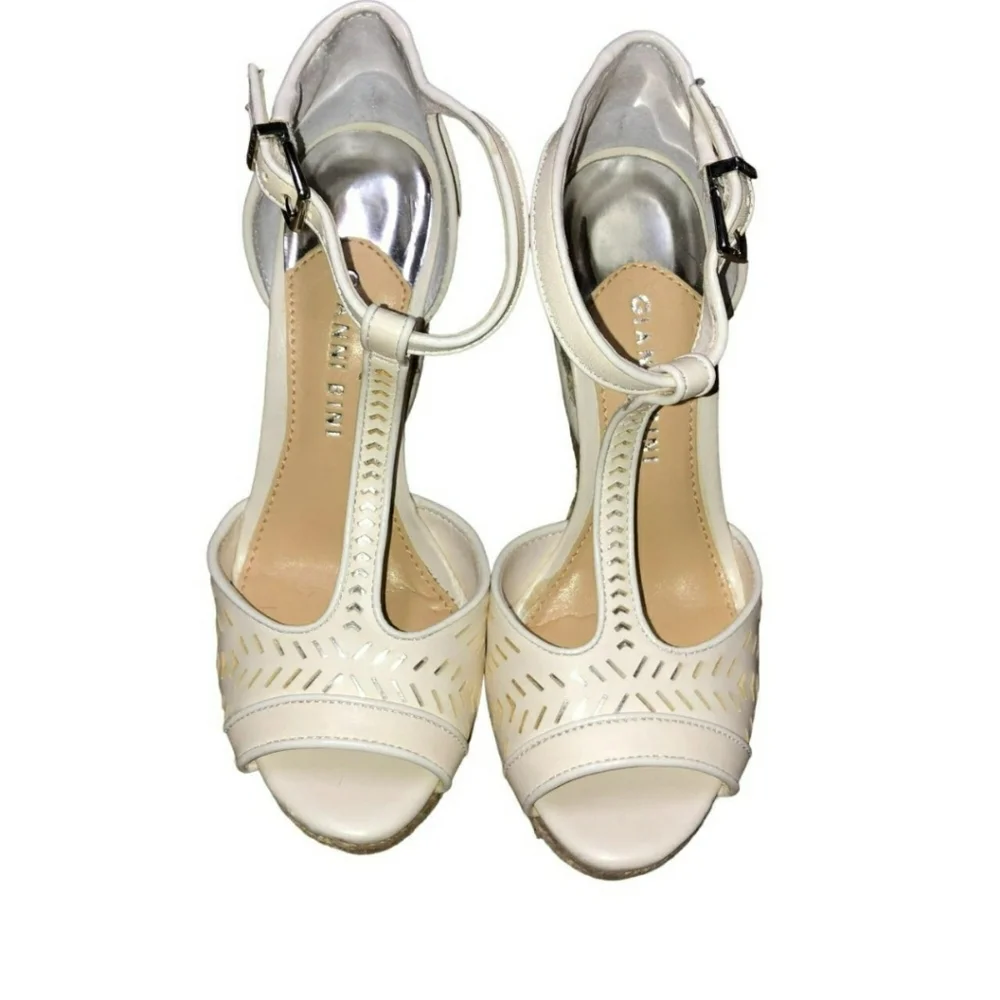 Gianni Bini Cream Wedge Espadrille Heels